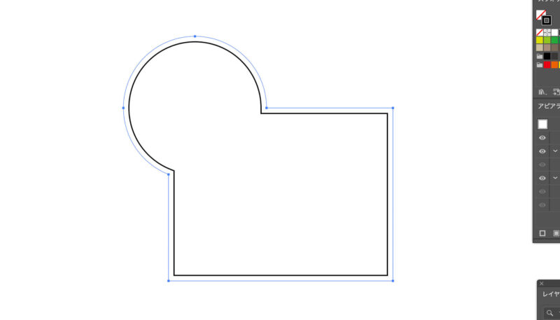 イラストレーターのパスのオフセットが便利。複雑な形状のシールに使えます。